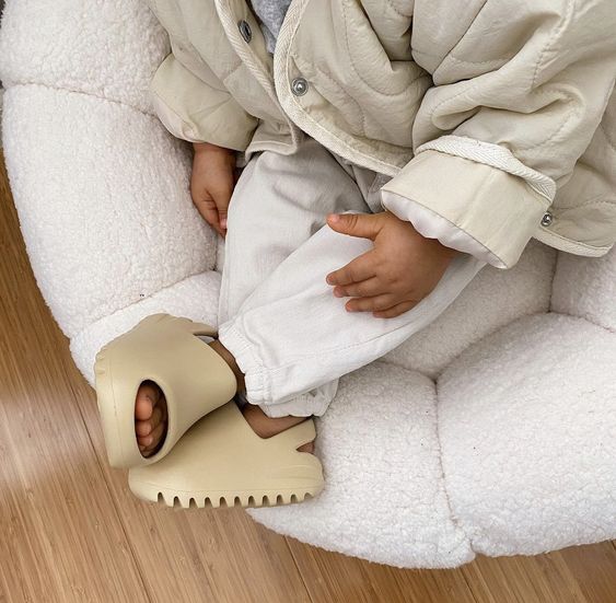 SunnySteps Kids – Komfort i wolność – Sandały dziecięce