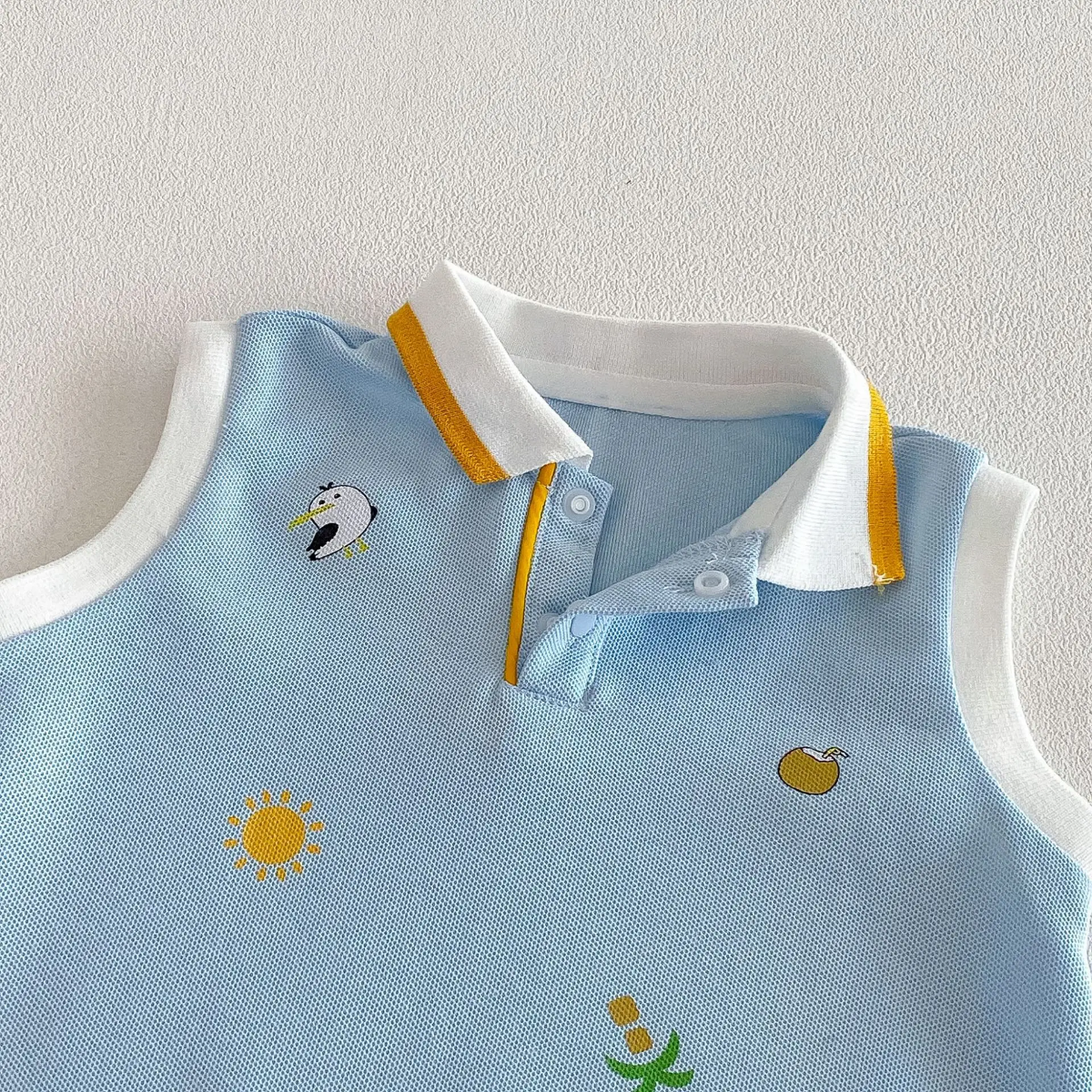 SunnyBaby – Wygodny i uroczy – body typu polo dla niemowląt