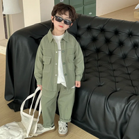Thumbnail for Boys Fashion – Modny i wygodny – zestaw cargo dla chłopców