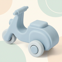 Thumbnail for Montessori Silicone Toy Car – Bezpieczne i przyjazne dla ząbków – silikonowa zabawka do gryzienia w kształcie pojazdu