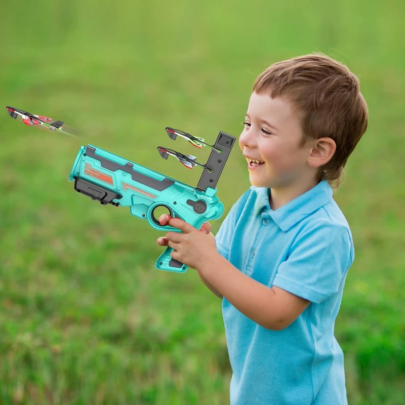 FlyHero – Kreatywne i interaktywne – samolot dla dzieci Blaster