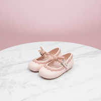 Thumbnail for MiniChic – Elegancja i styl – dziecięce kapcie z kokardką