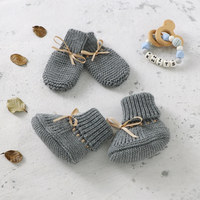 Booties & Mittens – Miękkie i ciepłe – zestaw rękawiczek i bucików