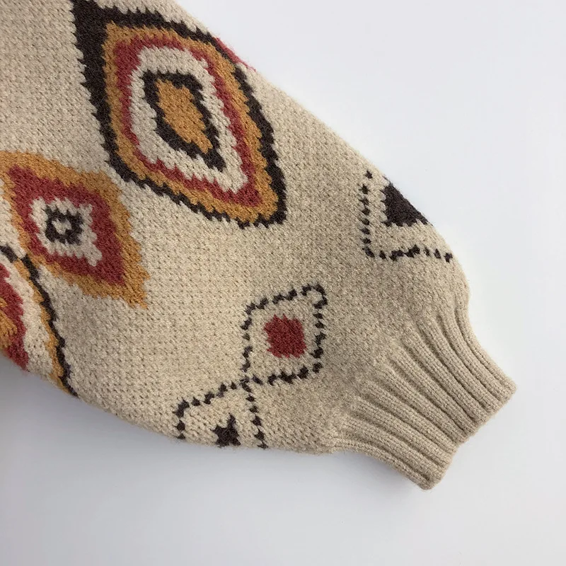 LittleRetro – Ciepły i stylowy – dziecięcy sweter z dzianiny z motywem rombów