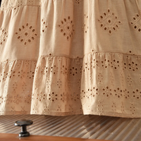Thumbnail for BohoBelle – Elegancka i wygodna – sukienka z haftowanymi detalami