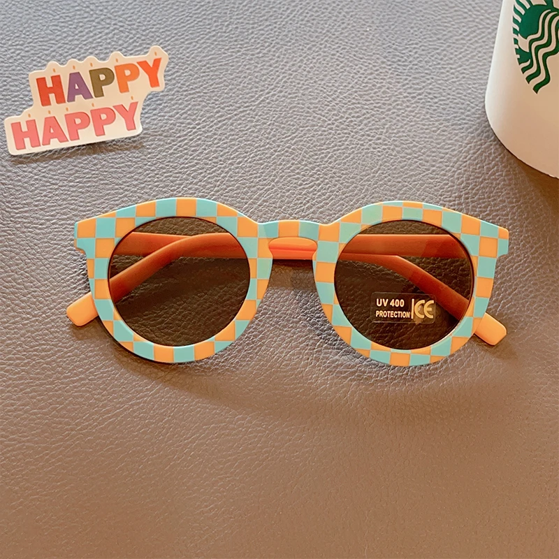 Colorful Kids Sun Shades – Ochrona przed promieniowaniem UV i stylowy wygląd – okulary przeciwsłoneczne dla dzieci