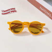 Thumbnail for Colorful Kids Sun Shades – Ochrona przed promieniowaniem UV i stylowy wygląd – okulary przeciwsłoneczne dla dzieci