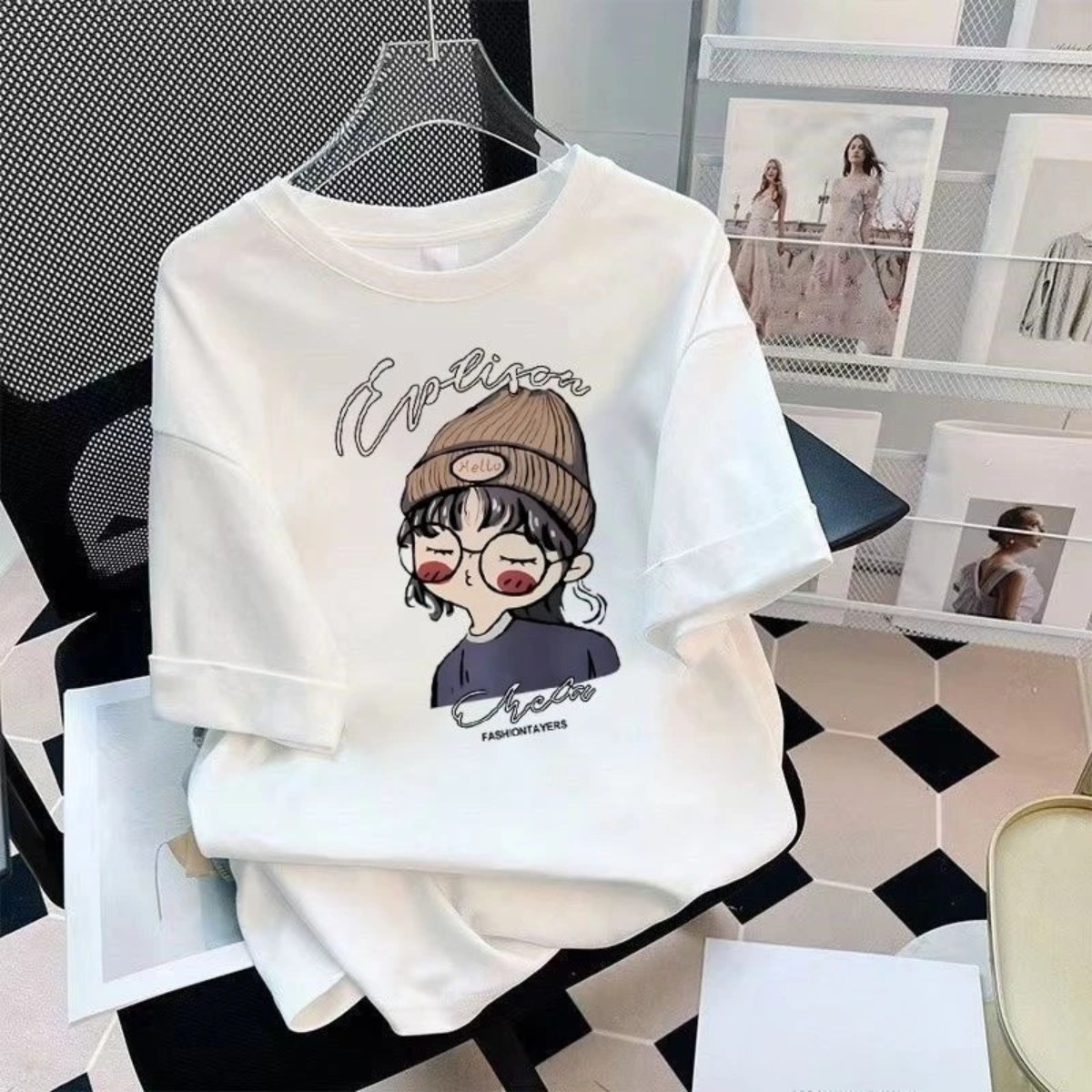 CuteStyle – Modne i wygodne – koszulka z nadrukiem z kreskówki w stylu oversized