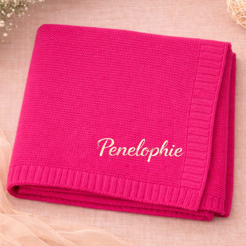 Personalized Baby Blanket – Miękki i wyjątkowy – bawełniany koc z indywidualnym haftem