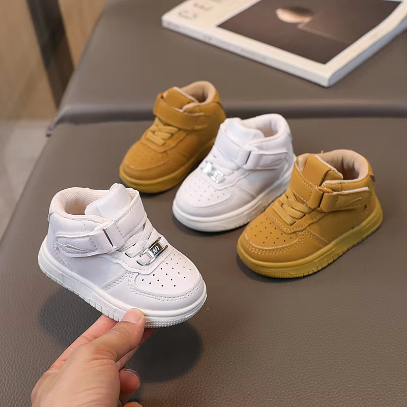 KidTrend – Solidne i miękkie – trampki dla małych dzieci