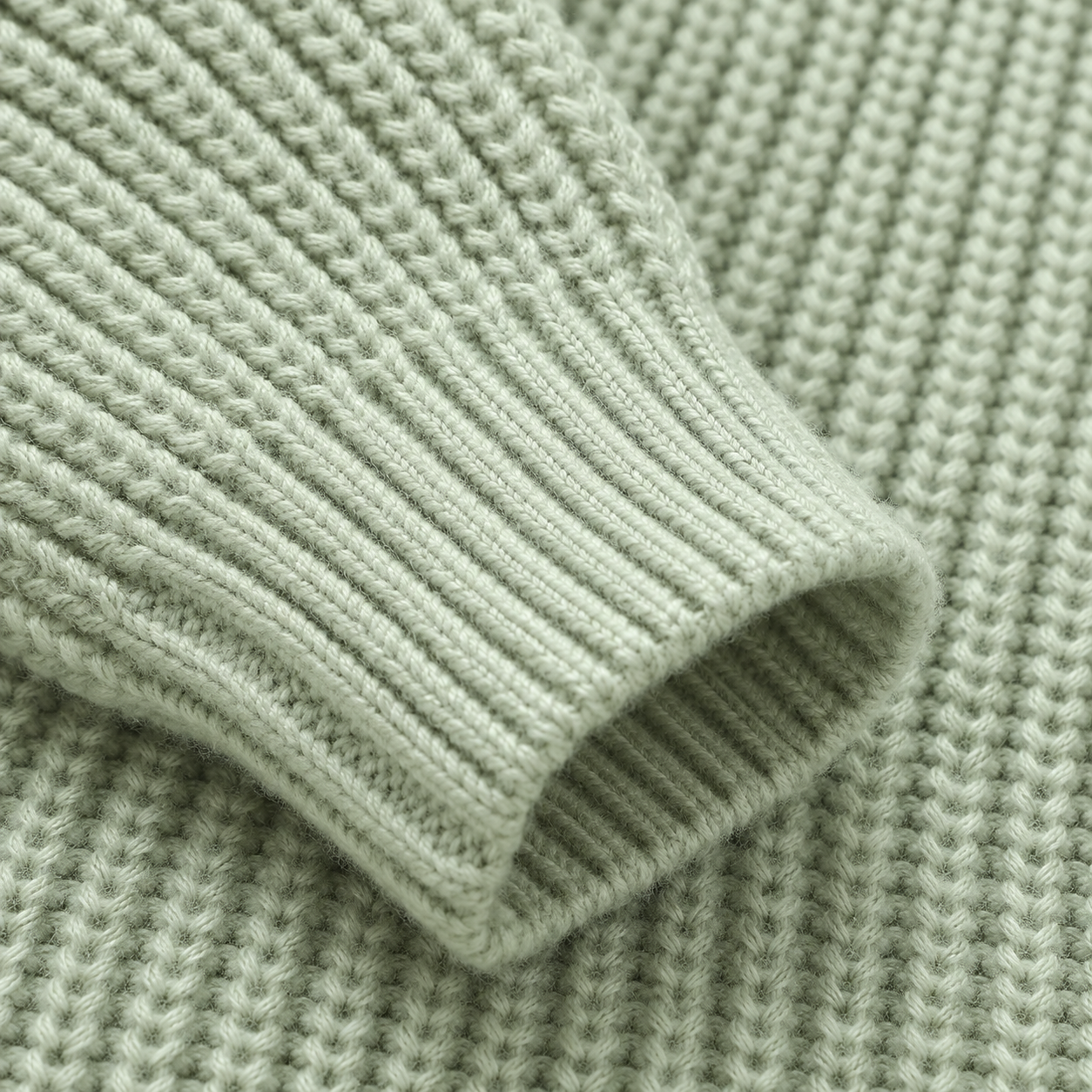 CozyHedge – Miękkie i ciepłe – dzianinowy kombinezon dla niemowląt z nadrukiem jeża