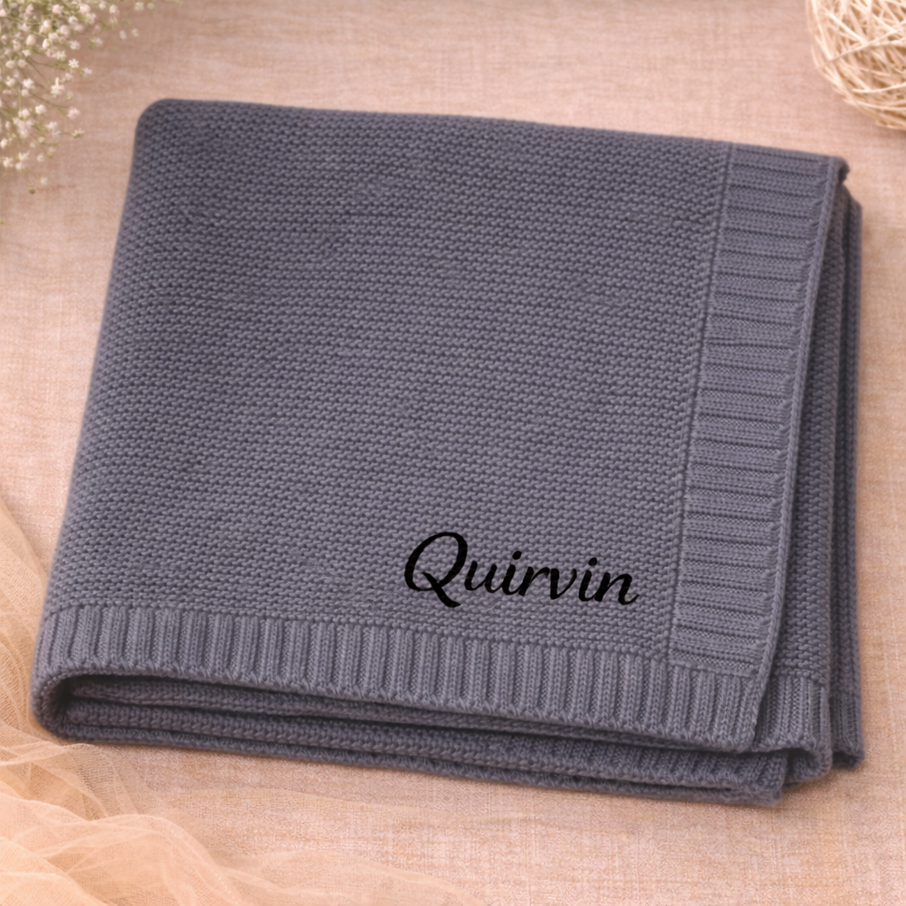 Personalized Baby Blanket – Miękki i wyjątkowy – bawełniany koc z indywidualnym haftem