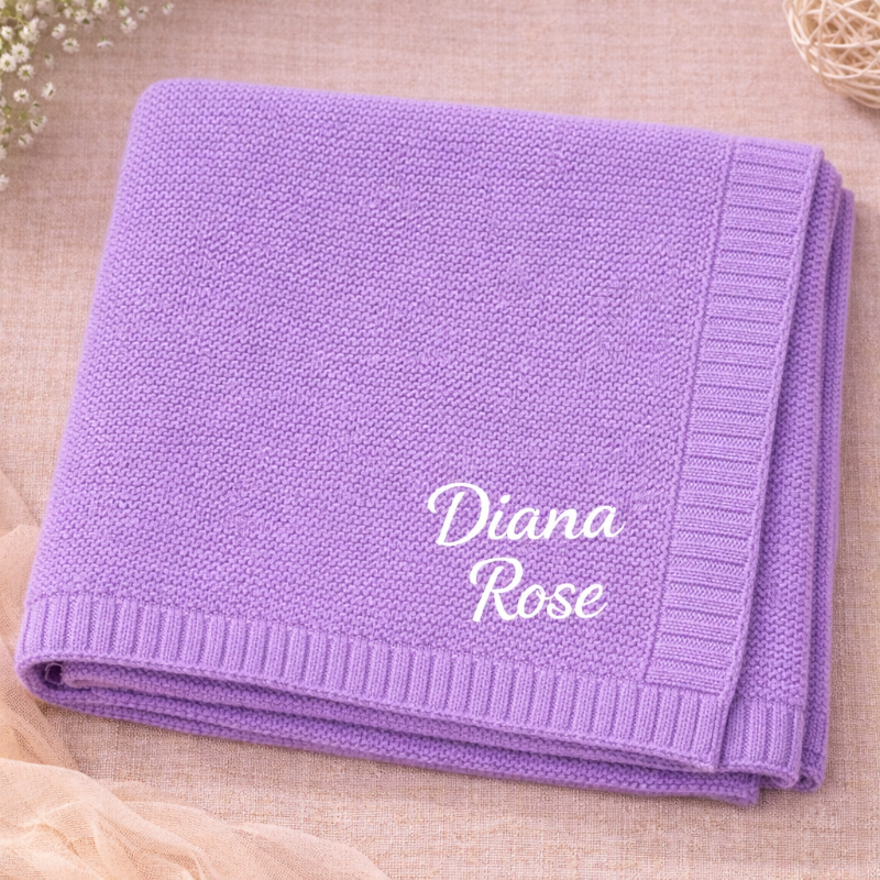 Personalized Baby Blanket – Miękki i wyjątkowy – bawełniany koc z indywidualnym haftem