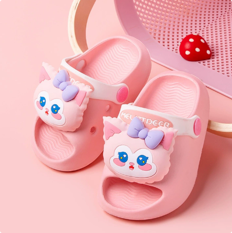 Mini Fashion – Wesoły i bezpieczny – Kapcie plażowe Polka