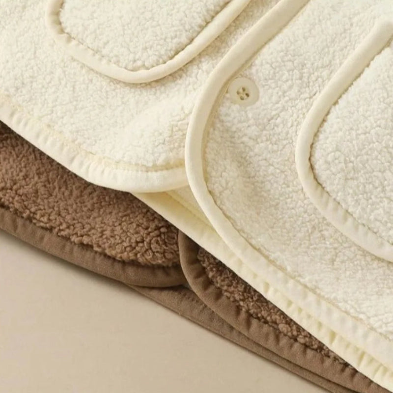 Baby Bear Fleece Vest – Ciepła i miękka – dziecięca kamizelka z motywem misia