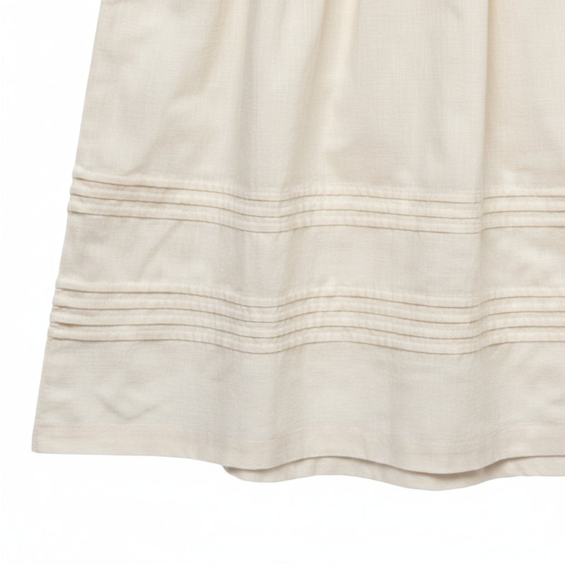 Sleeveless Dress – Elegancka i wygodna – sukienka z koronkowym kołnierzem