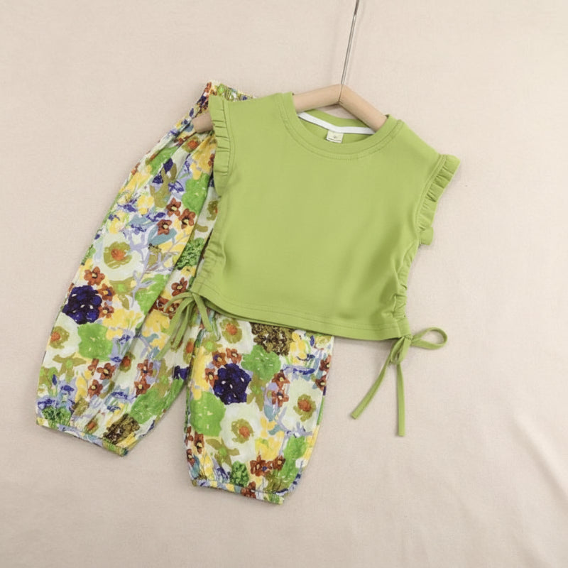 Sleeveless Tops & Pants – Delikatny i stylowy – letni zestaw odzieży dziecięcej