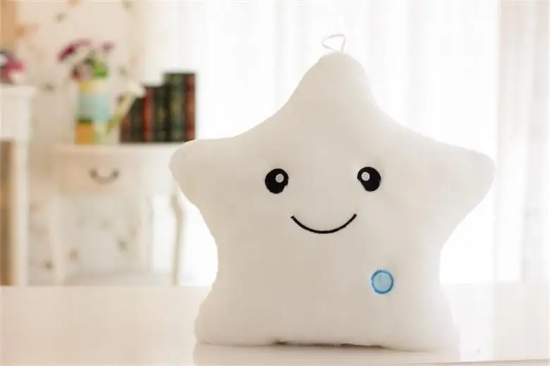 Glow Star Pillow™ – Gwiezdna zabawa w łóżku - świecąca poduszka Cuddly