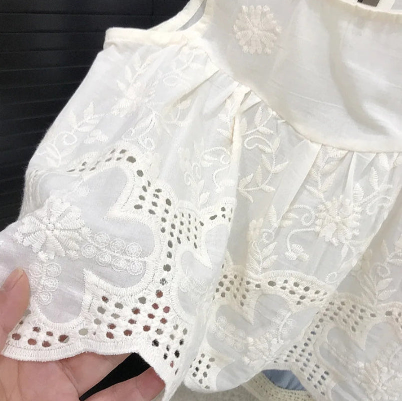 Sleeveless Tops & Pants – Delikatny i stylowy – letni zestaw odzieży dziecięcej
