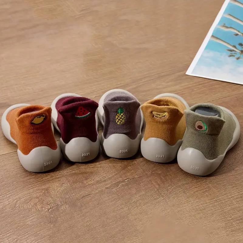 BareFoot – Naturalne chodzenie – buty dla niemowląt z elastyczną podeszwą
