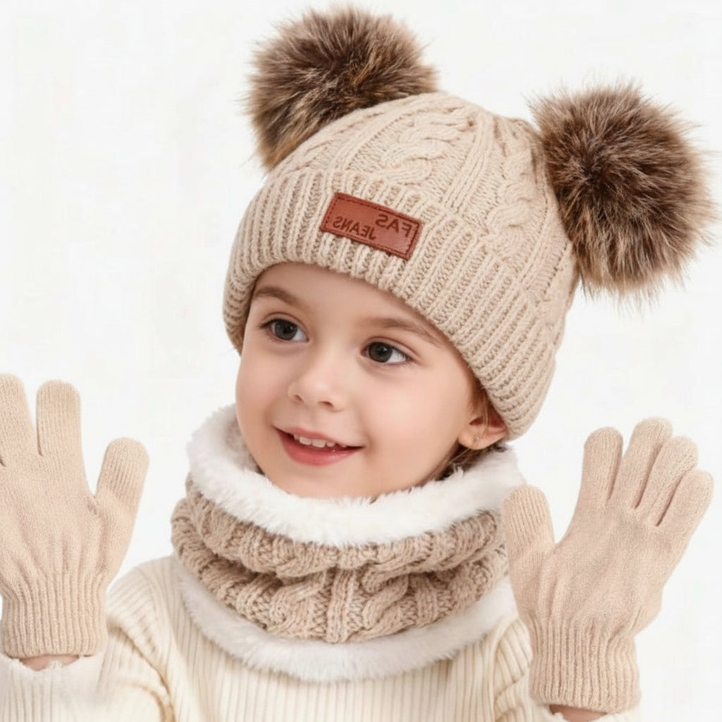 CozyPom – Ciepły i Miękki - Zimowy zestaw z Czapą, Szalikiem i Rękawiczkami