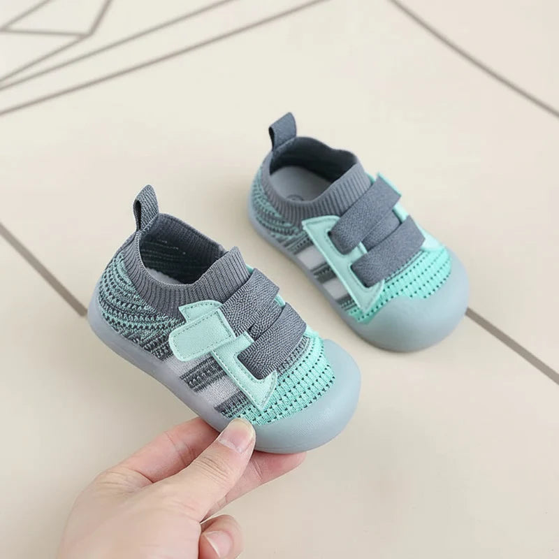 TinyRunner – Sportowe i oddychające - siateczkowe buty dziecięce z miękką podeszwą