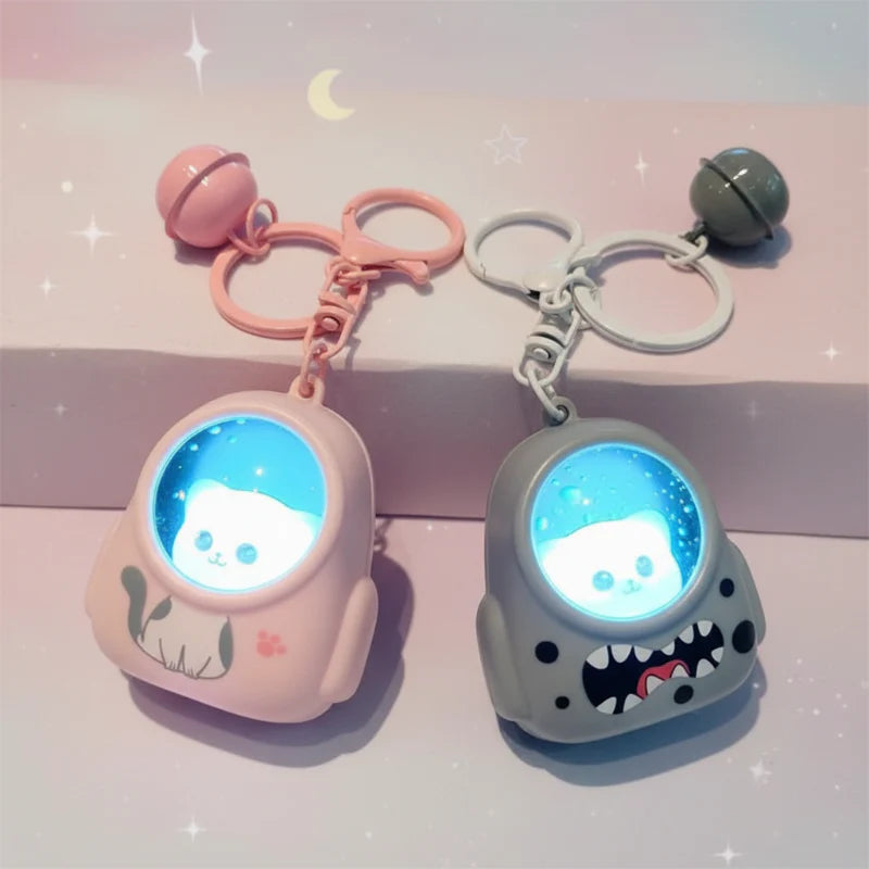 Glowing Astronaut Charm – Urocza i świecąca – zawieszka do torby „Astronauta”