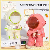 Thumbnail for SpaceBot – Fajny i praktyczny – kubek Astronaut