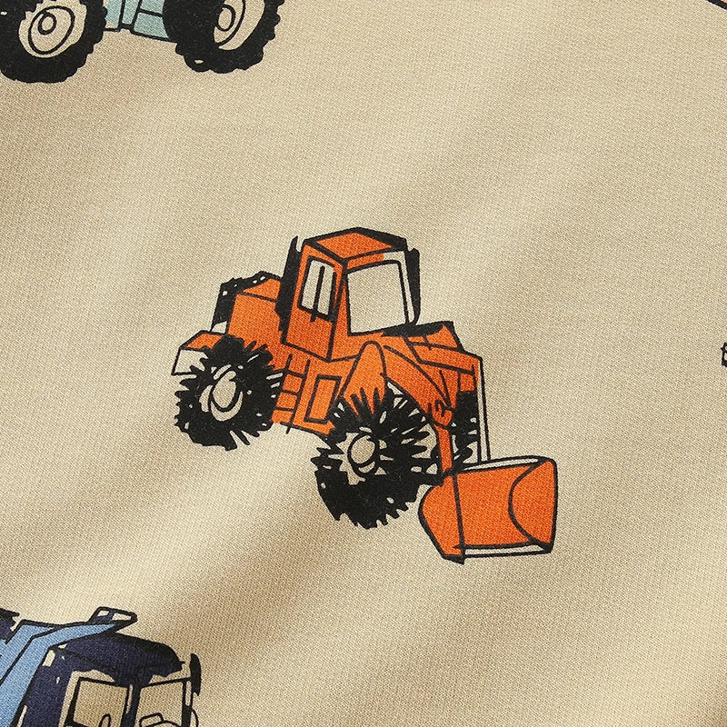 TruckTales – Miękki i ciepły sweter z kolorowymi pojazdami budowlanymi