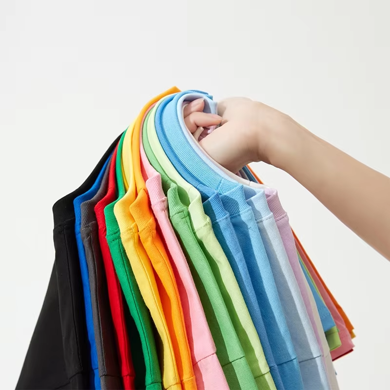 SimpleWear – Casual & Miękkie – T-shirt Relax Fit z okrągłym dekoltem