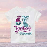 Thumbnail for Birthday Graphic Tee – Urocze i zwiewne – dziecięca koszulka urodzinowa