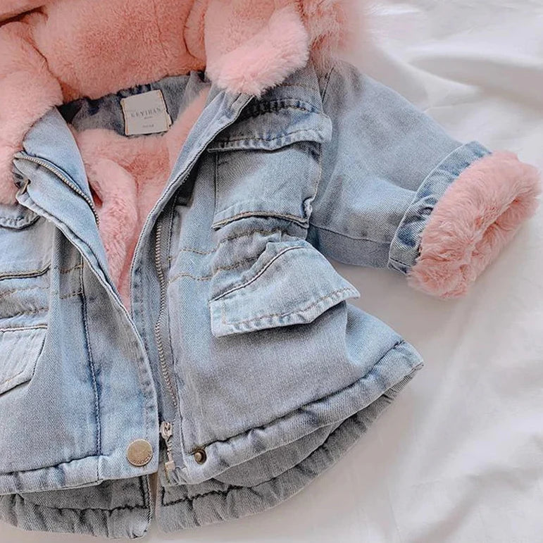 FurDream – Denim Look – Kurtka zimowa z kapturem