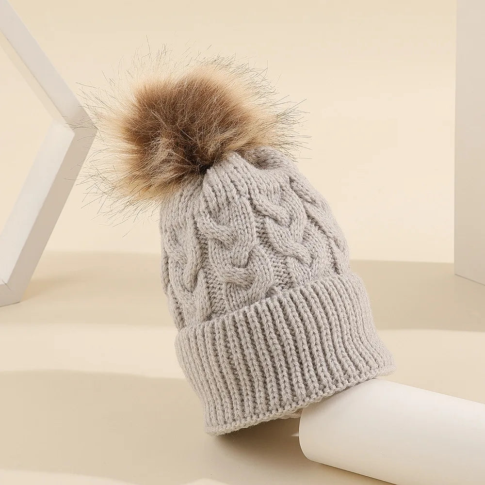 Mini Fashion™ - Personalizowana czapka z pomponem - Czapka zimowa