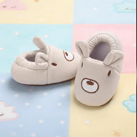 Thumbnail for Cute Baby Crib Shoes – Urocze i wygodne – buciki dla niemowląt