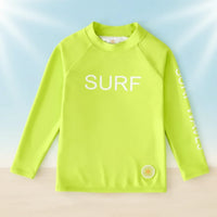 Thumbnail for SunShield – Ochronna i elastyczna – dziecięca koszulka surfingowa z długimi rękawami i filtrem UPF 50+