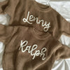Personalized Baby Sweater – Wyjątkowy i uroczy – haftowany, spersonalizowany sweterek dla niemowląt